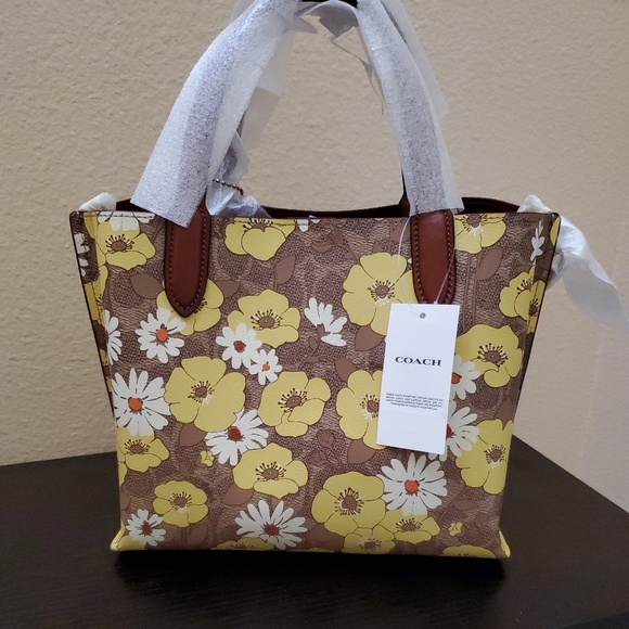 Coach Willow Signature Logo Canvas Floral Print Tote - Picture 10 of 12